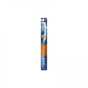 Oral B Advantage Complete Toothbrush